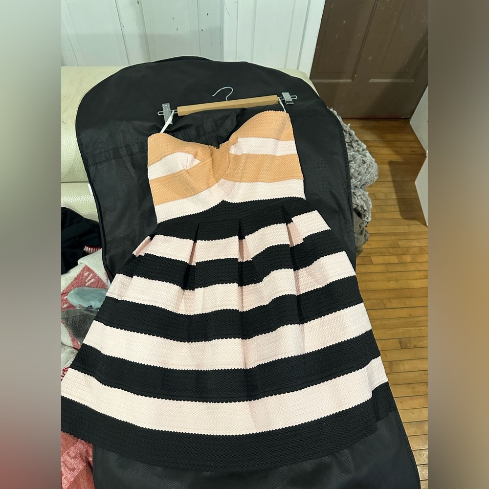 Luna mini dress great condition only worn once.